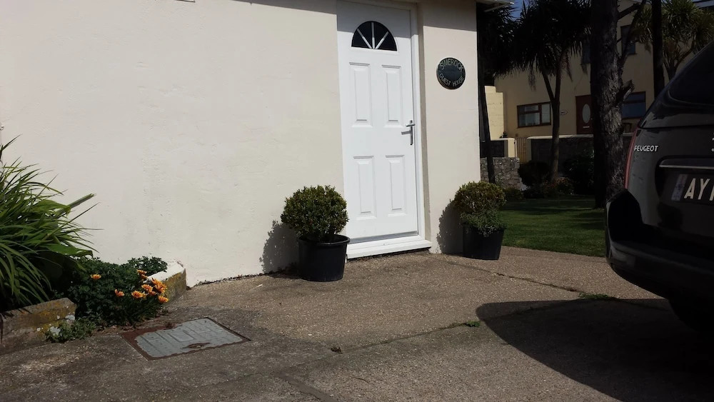 Simerock Guest House