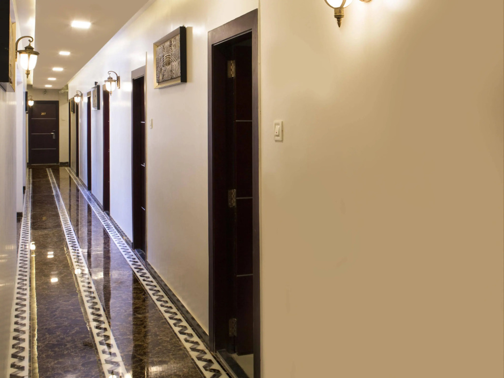 Hotel Annex Executive