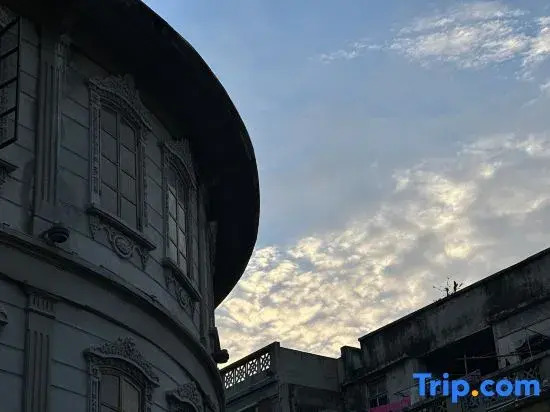 Jingpin Fangwu Hotel