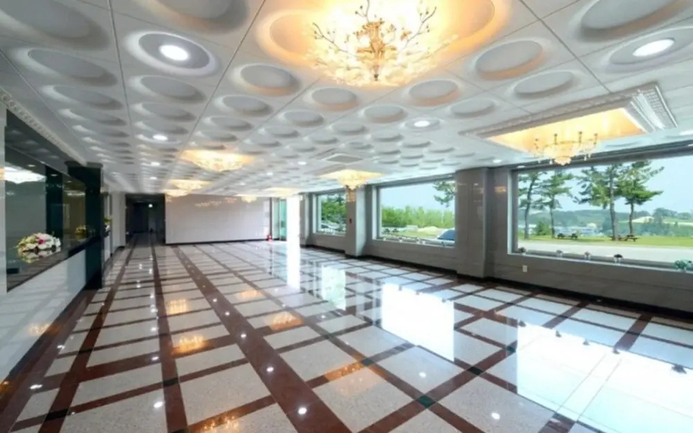 Samcheok Yonghwa Hotel
