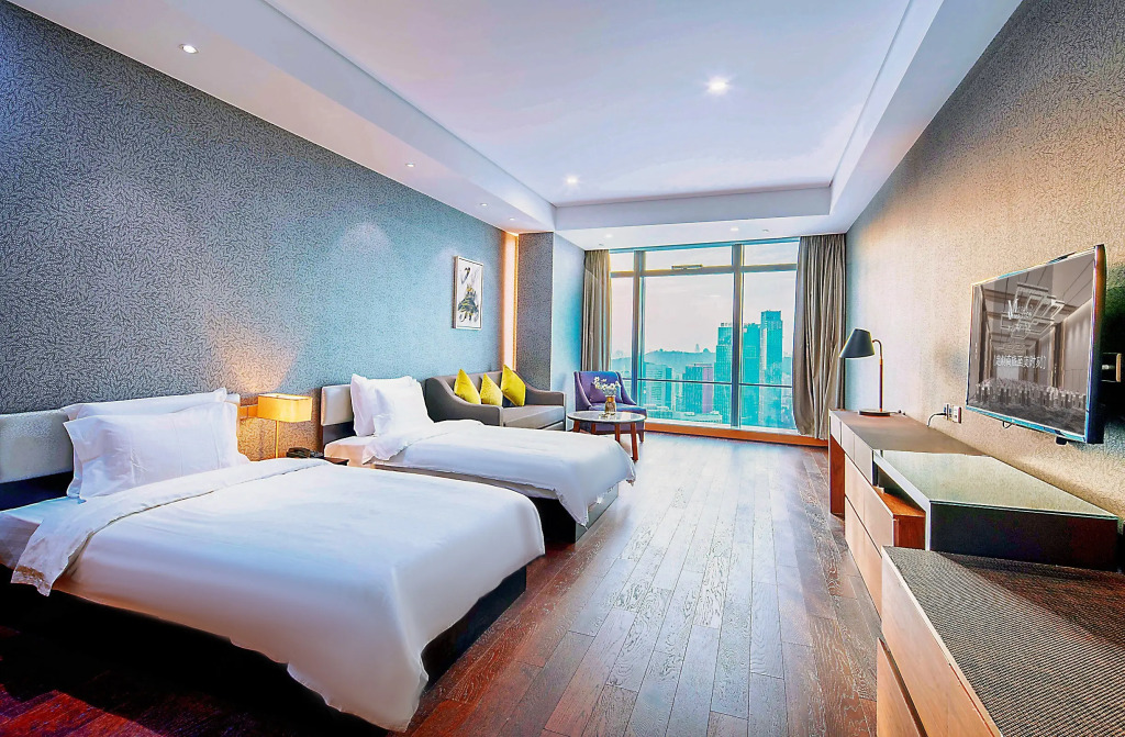Grand Madison Qingdao Harbour-view Central（Former Qingdao Farglory Hotel）