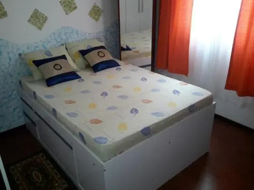 Quarto Privativo em Apartamento Confortável