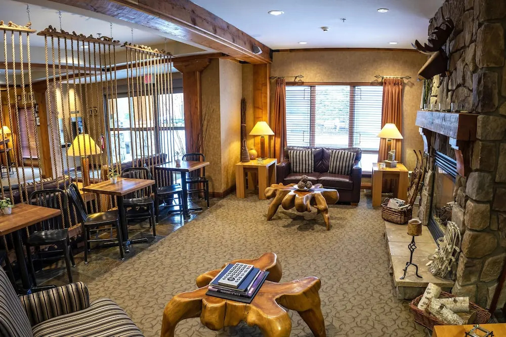 Pemberton Valley Lodge