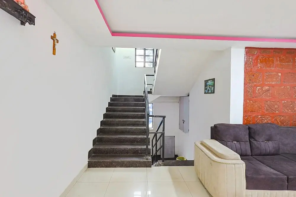 Fabhotel Home & Beyond