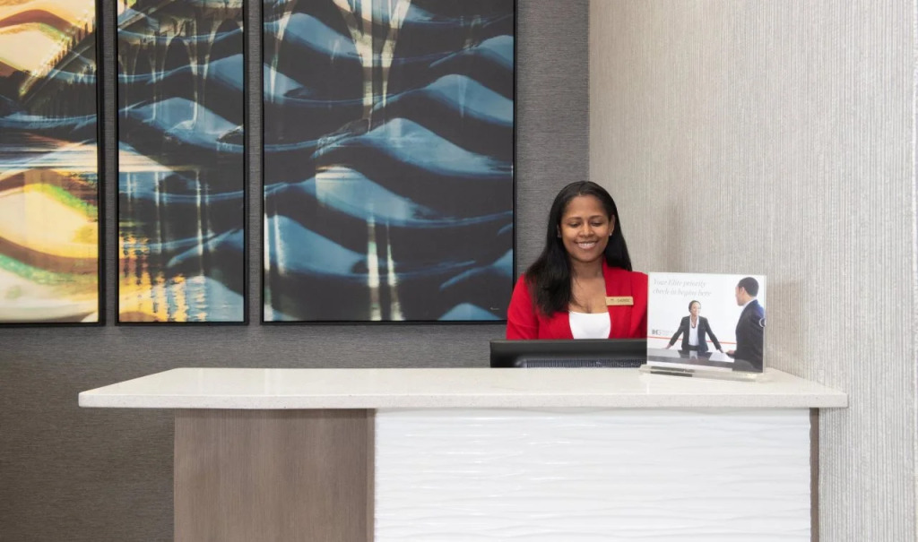 Delta Hotels by Marriott Detroit Novi