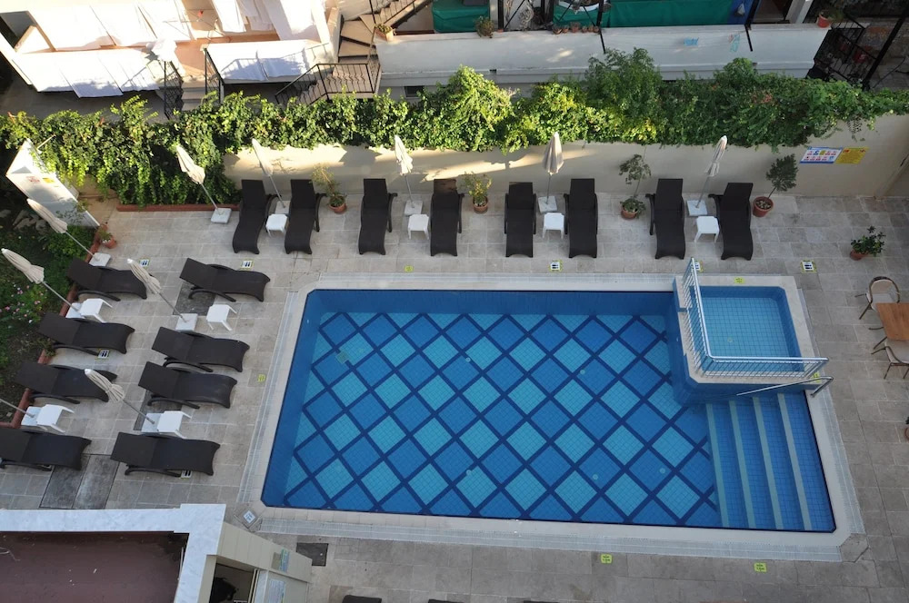 EcemHotel