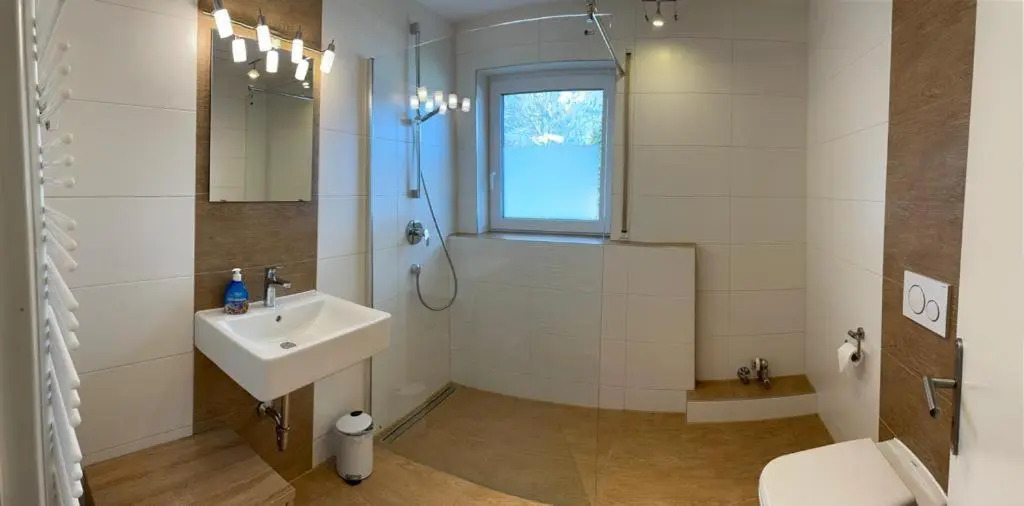 Maisonette Apartment DHH Zugspitzblick mit eigenem Garten
