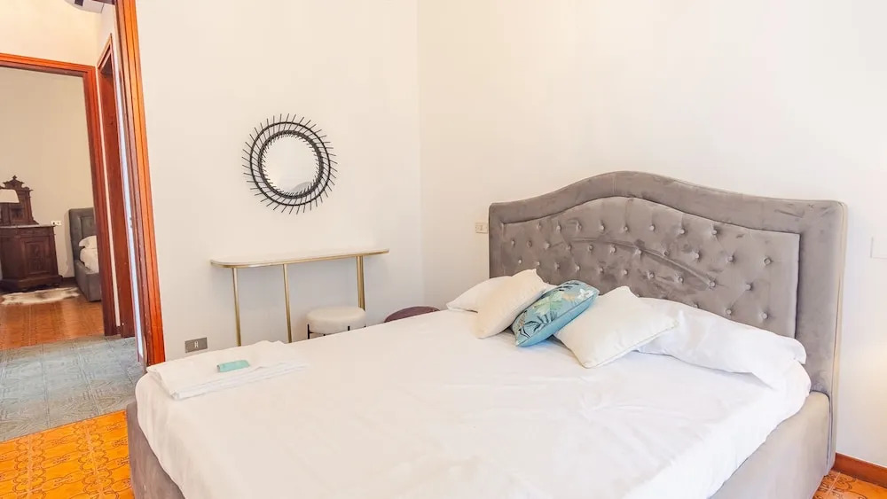 Villa CastleGrace Lake Garda - Italian Homing