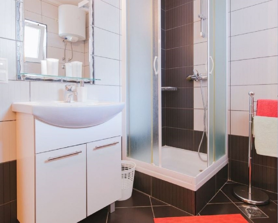 Apartment Mari - sea view apartments: A1 Borna Nemira, Riviera Omis