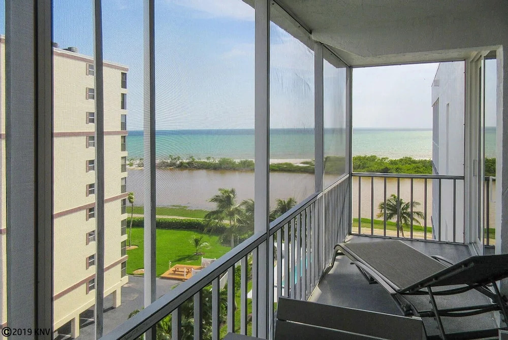 Island Reef 704 2 Bedroom Condo