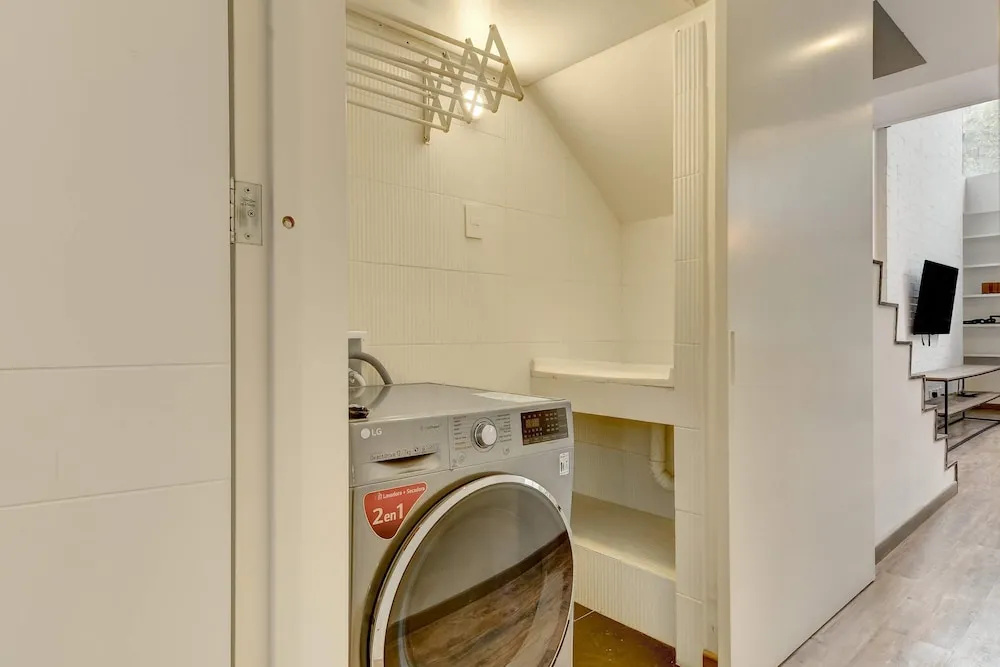w Deluxe 1BR Duplex w Terrace Near El Virrey