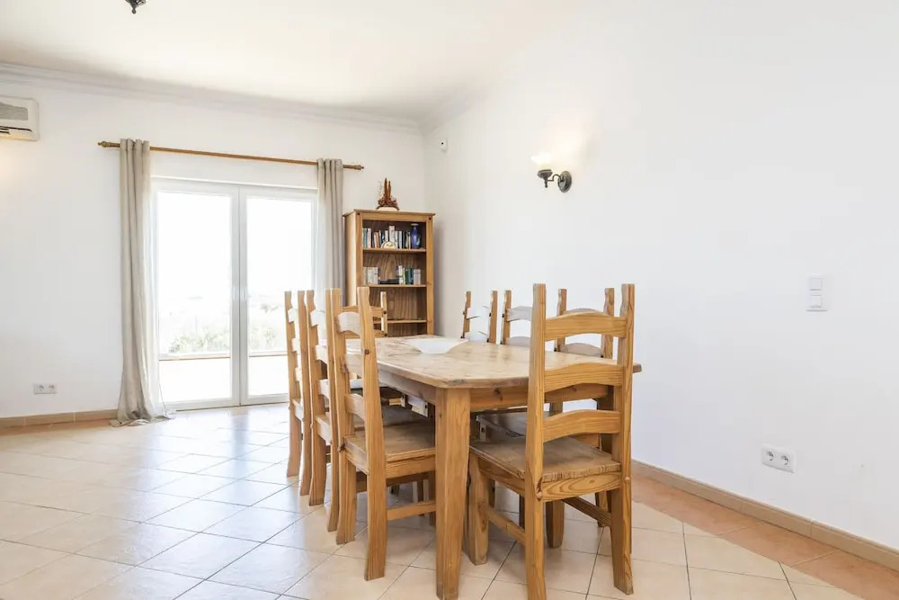 Villa Nina With 4 Bedrooms and 4 Bathrooms