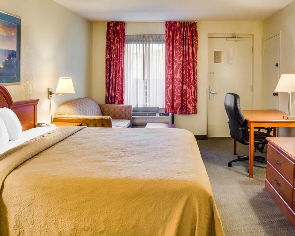 Quality Inn Norfolk Naval Base
