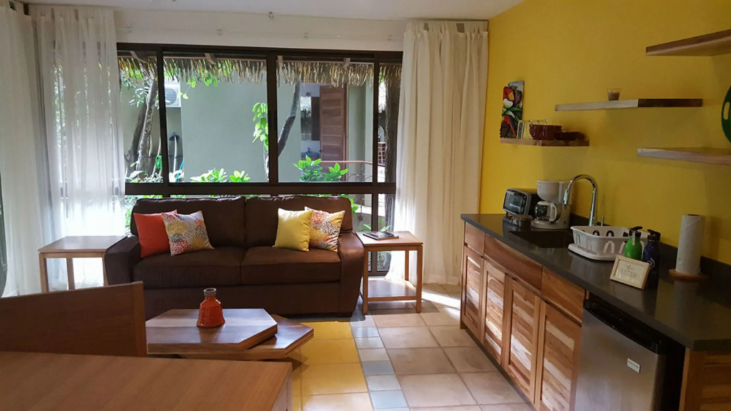 Olas Verdes Hotel