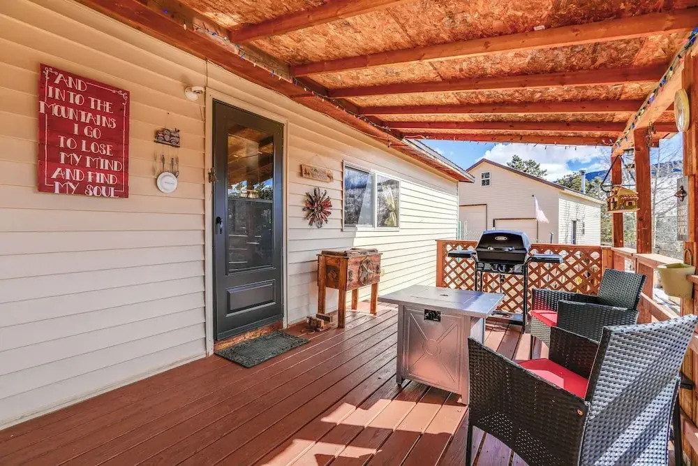 Colorado Vacation Rental with Deck and Mtn Views