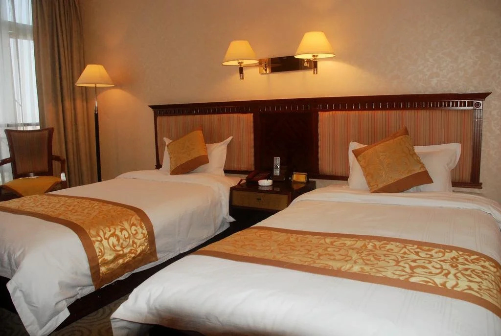 Yunxian Tianan , Power Hotel