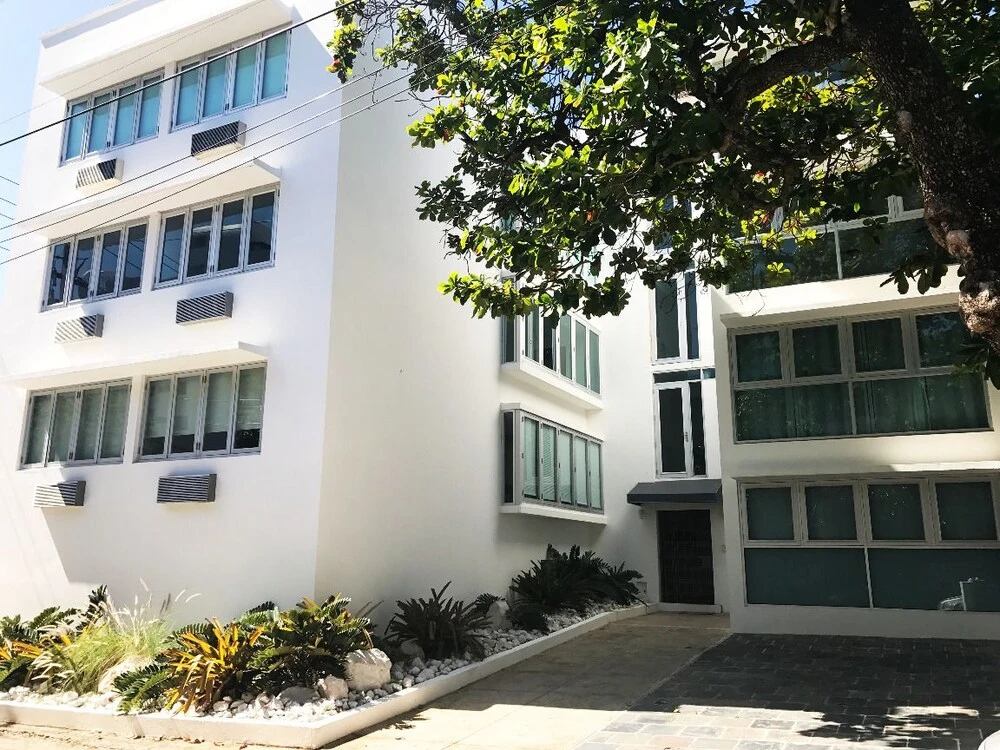 Iconic Miramar Residence # 4 Very Walkable