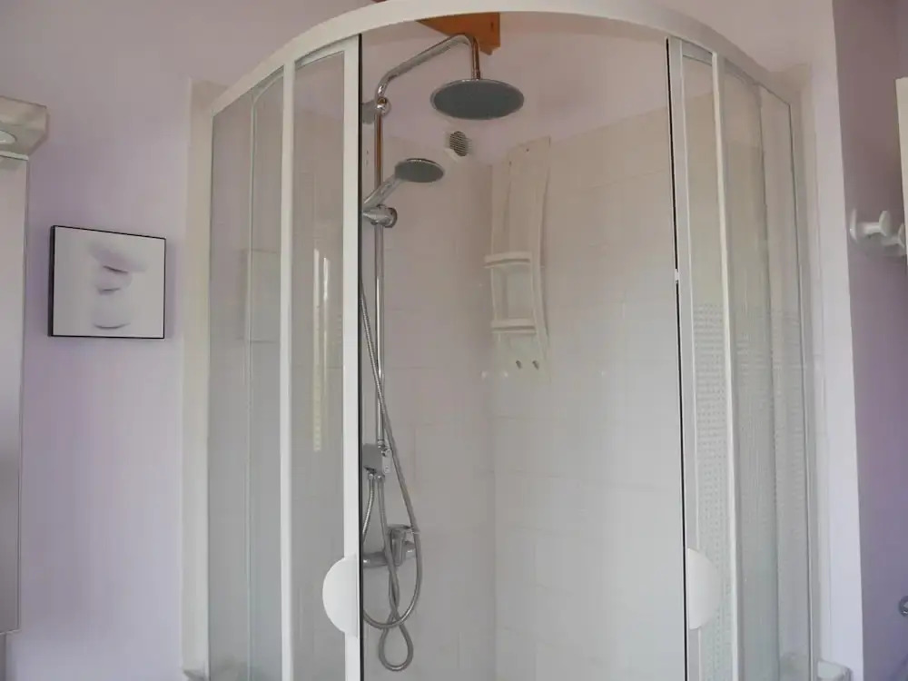 Holiday Home in Plouarzel Near Sandy Beach
