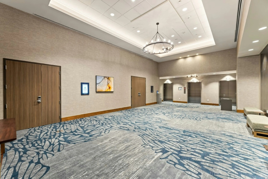 Embassy Suites By Hilton Irving Las Colinas