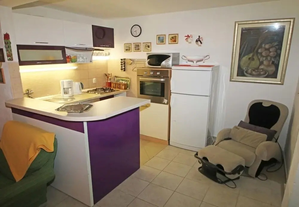 House Zeljko