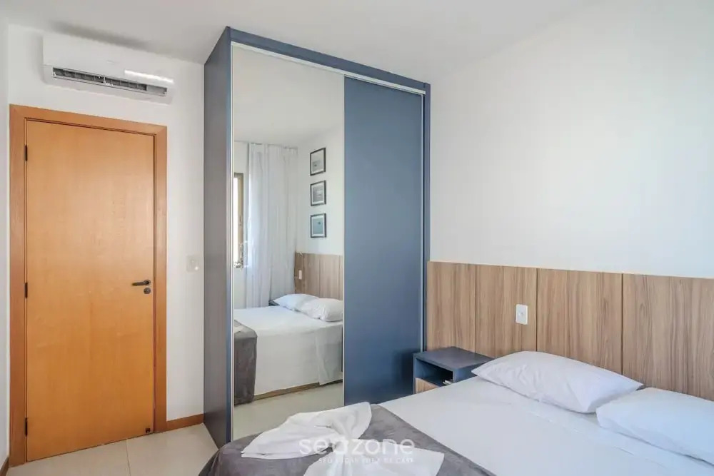 Apt. in a Seaside Condominium Itacimirim-ba Iab109