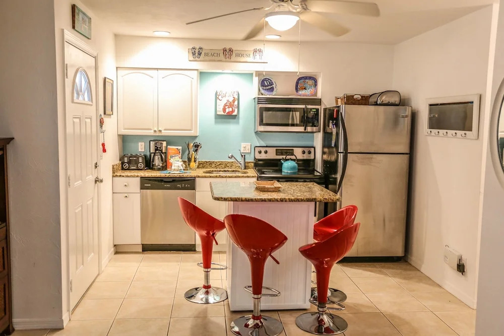 4880b Coquina Rd. - M
