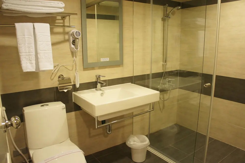 Taichung One Hotel