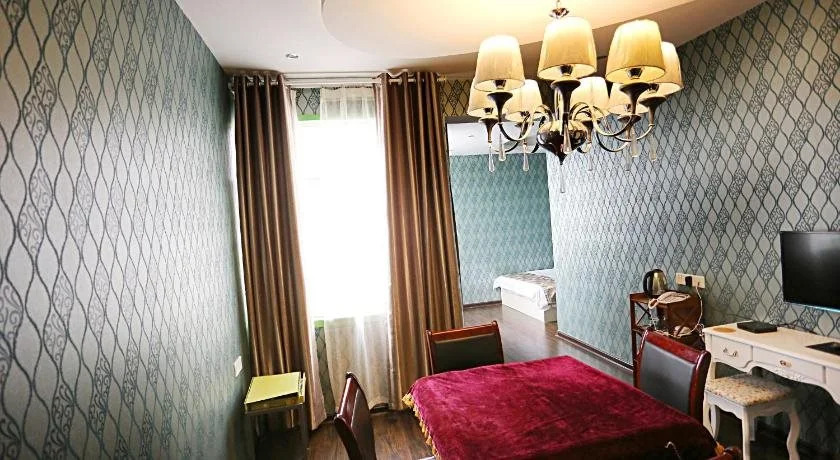Nanian Jinri Hotel