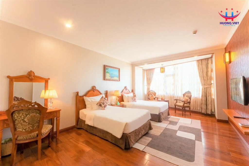 Huong Viet Hotel Quy Nhon - Beachfront