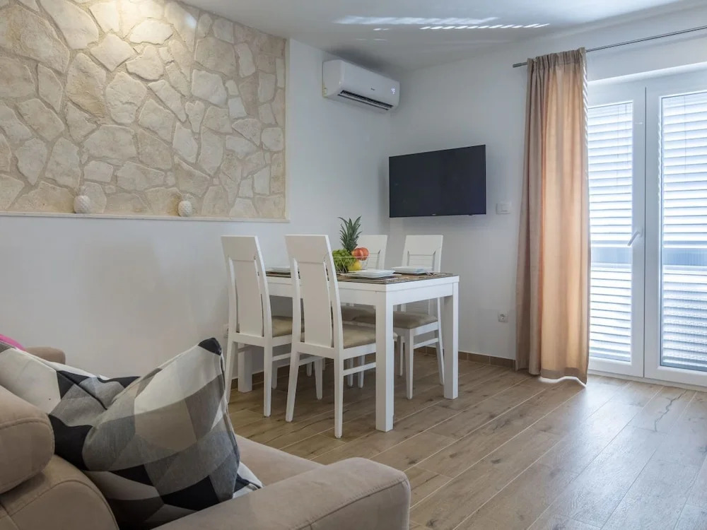 Apartment Villa Franko Maris