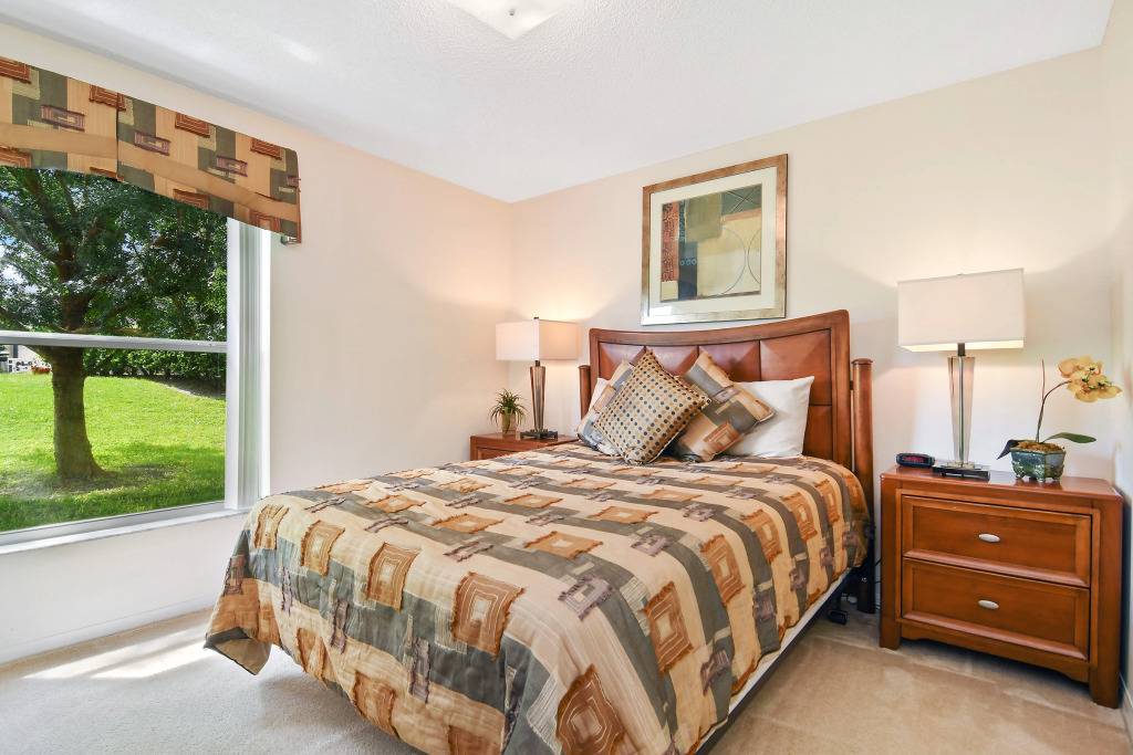 Orange Tree- South facing pool/spa, game room, Clermont, US
