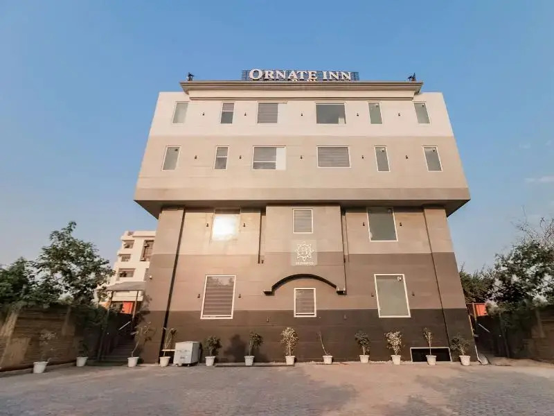 Capital O 76736 Ornate Inn By Blessings