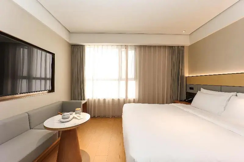 Ji Hotel Shanghai Xuhui Vanke Center