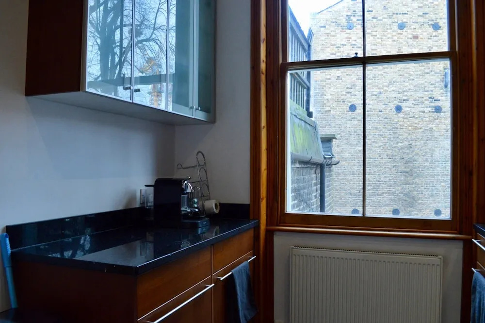 Chic 2 Bedroom Flat By Warwick Avenue