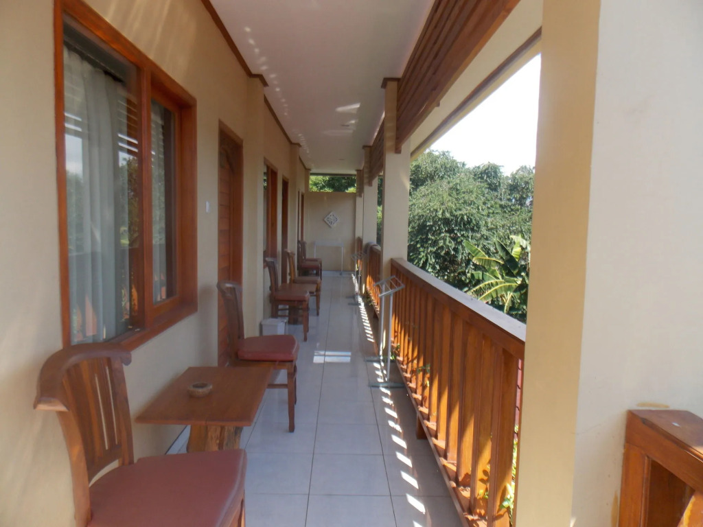 Komodo Lodge