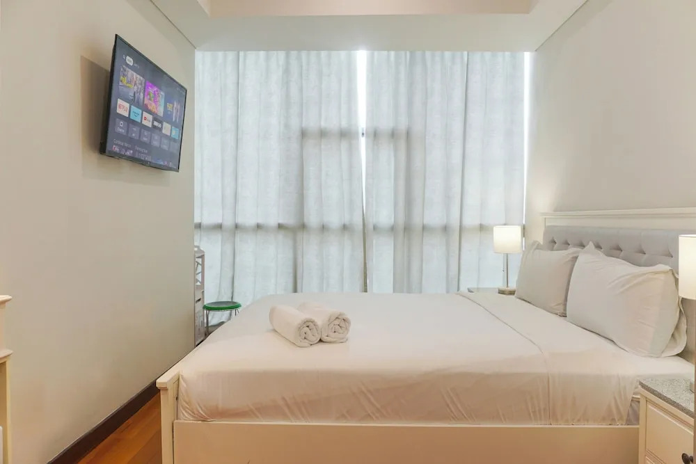 Nice And Warm 2Br Apartment Casa Grande Residence