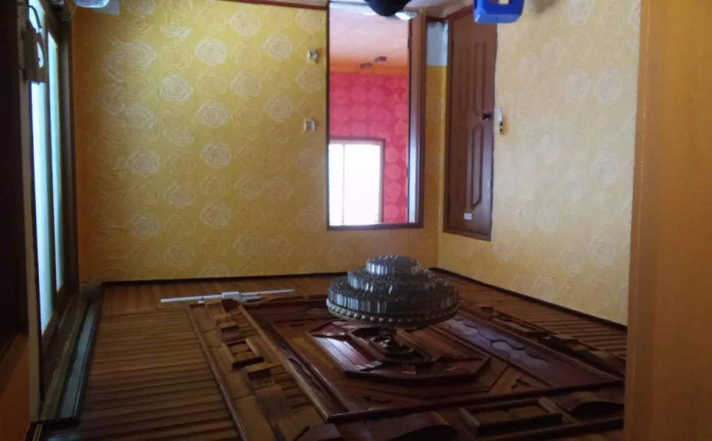 Emotion Guesthouse
