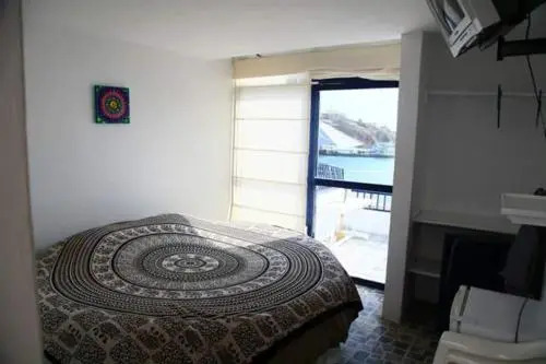 Hostal Los Delfines San Bartolo