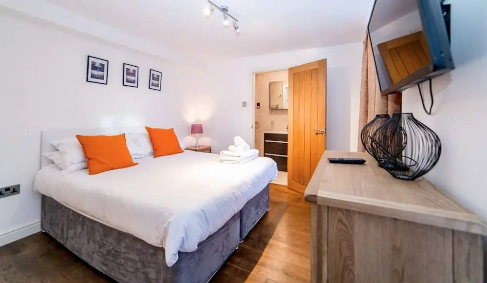 My Serviced Space - Battersea 1B