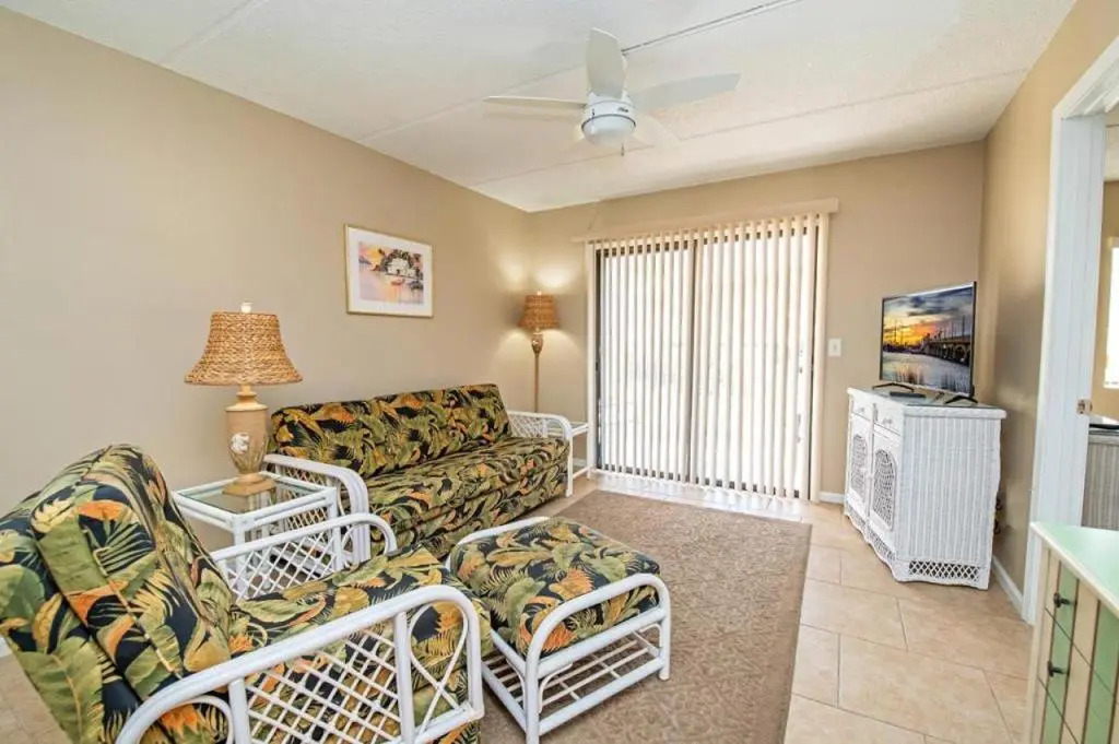 Unit 6104 - Ocean & Racquet Resort
