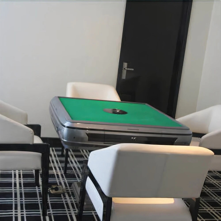 Crystal International Hotel