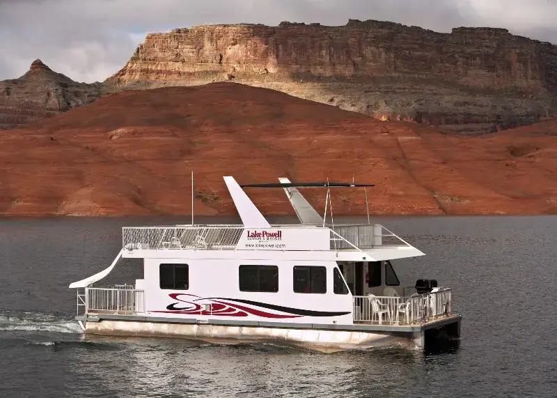 Wahweap Marina