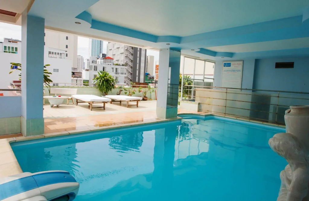 Golden Dragon Hotel - Rong Vang