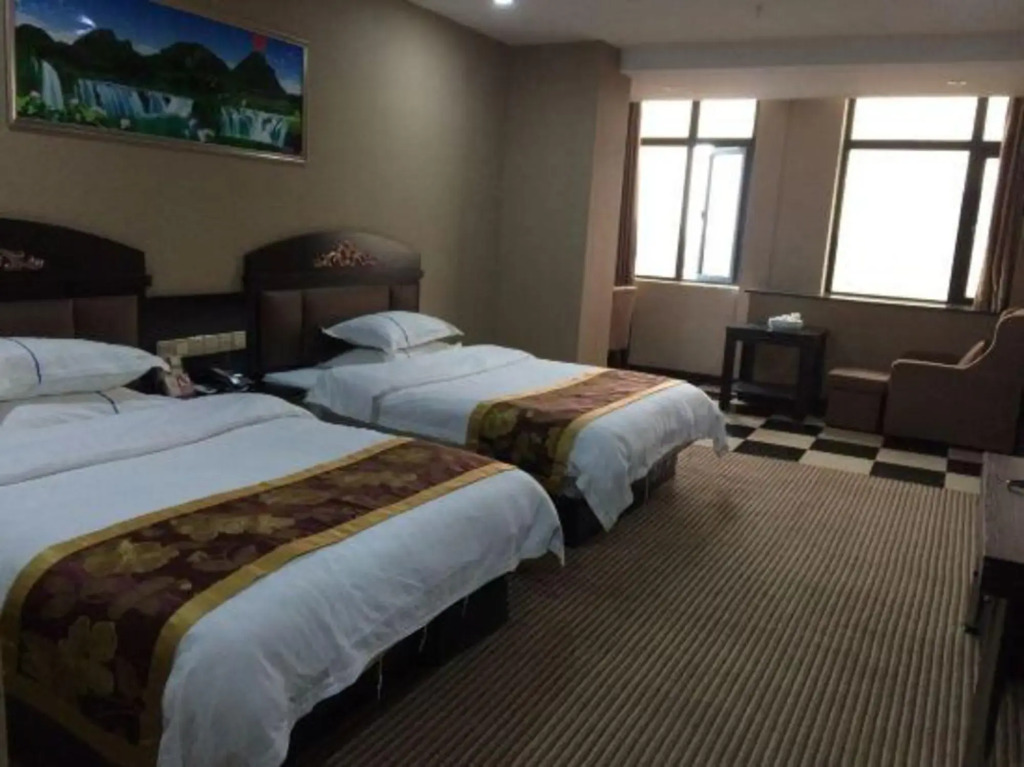 Yingyi Business Hotel