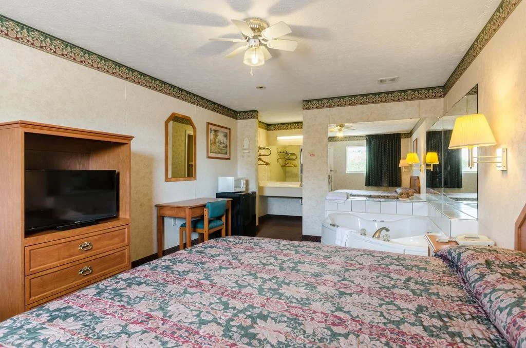 Deerfield Inn