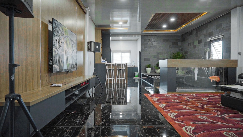 Green Mountain Villa Garut