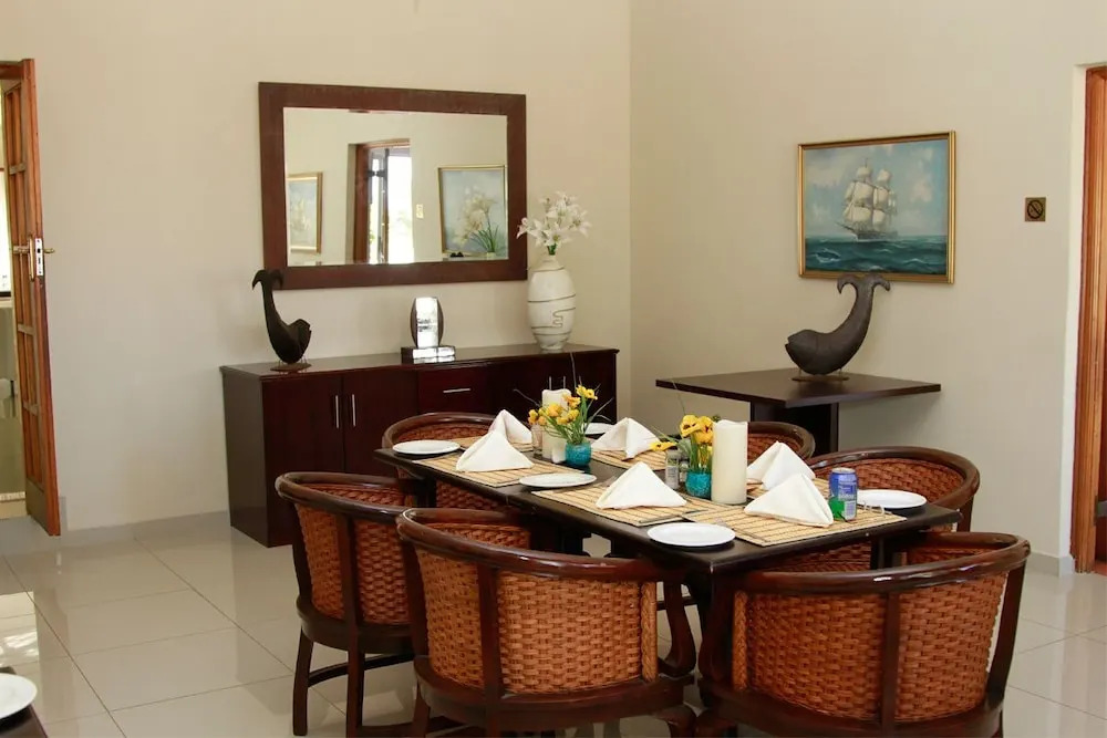 Tradewinds Country Inn