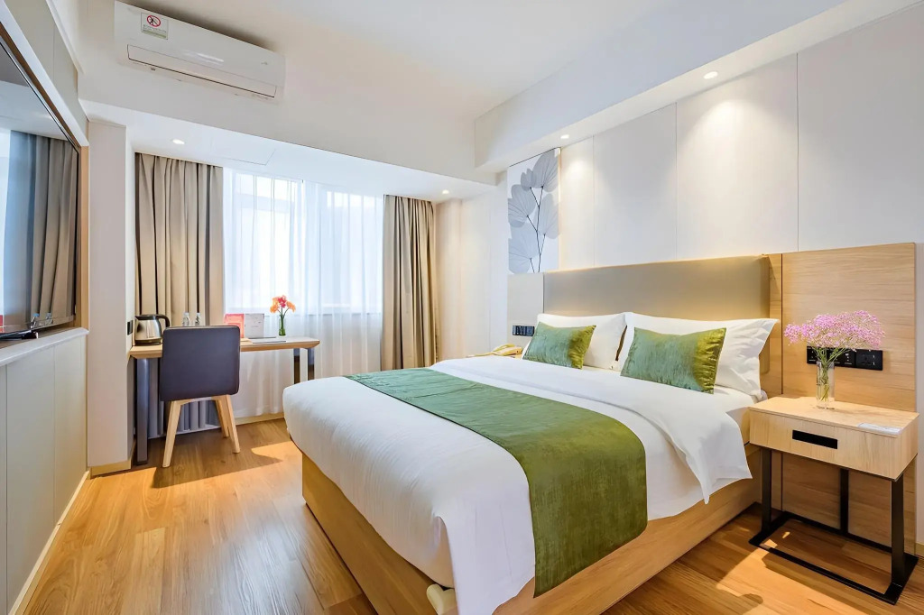 Greentree Inn Shanghai Jingan Xinzha Road Business Hotel