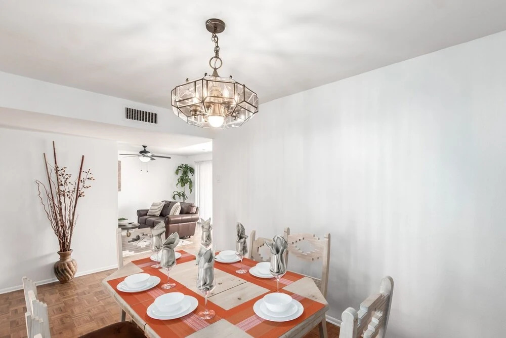 29th Phoenix 4 Bedroom Home by Redawning