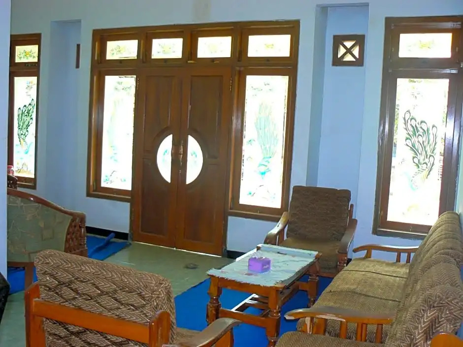 Ijen Adventure Inn